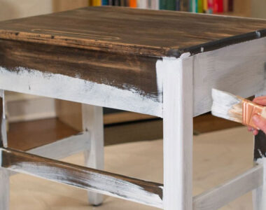 بتونه کشی چوب قبل از رنگ آمیزی