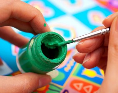 انواع رنگ اکریلیک